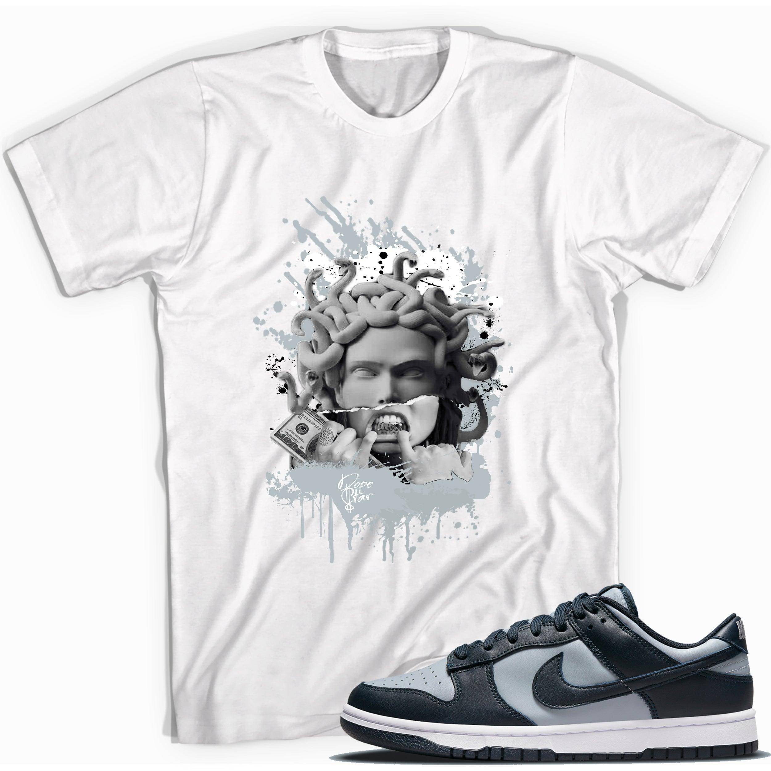 Dunk Low Georgetown Shirt Medusa