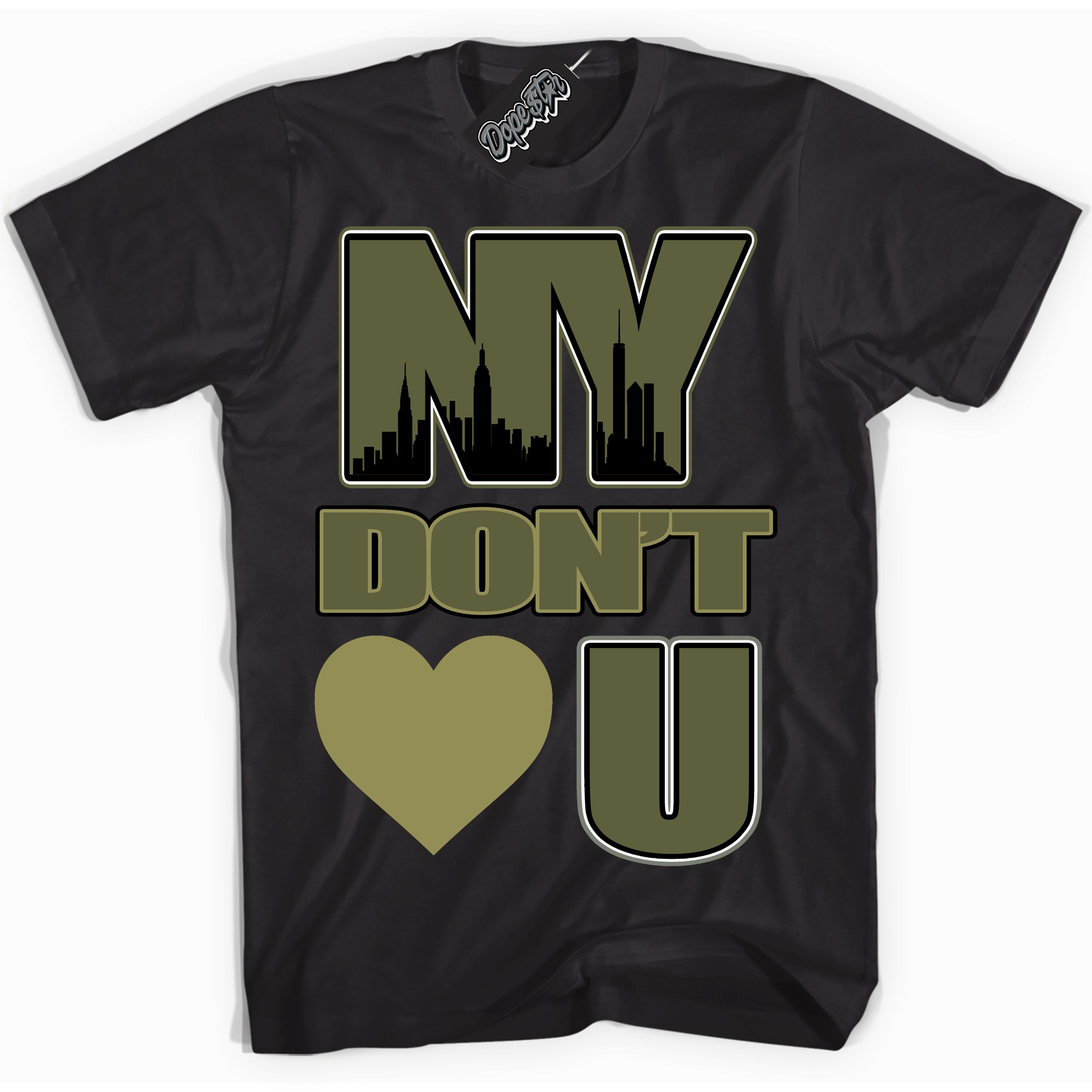 Cool Black graphic tee with “ NY Don’t Love U ” print, that perfectly matches Craft Olive 4s sneakers