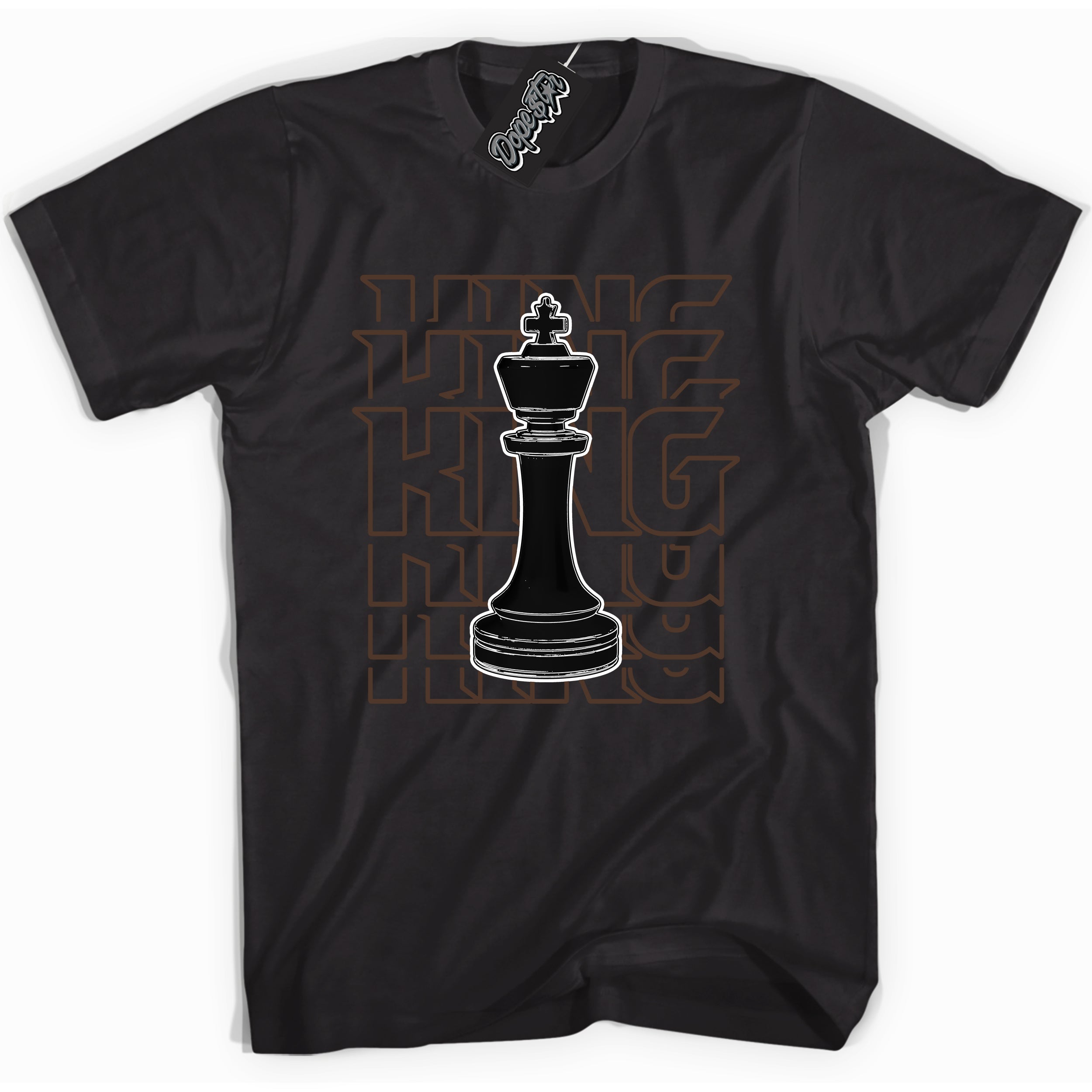 Cool Black graphic tee with “ King Chess ” design, that perfectly matches Palomino 1s sneakers 
