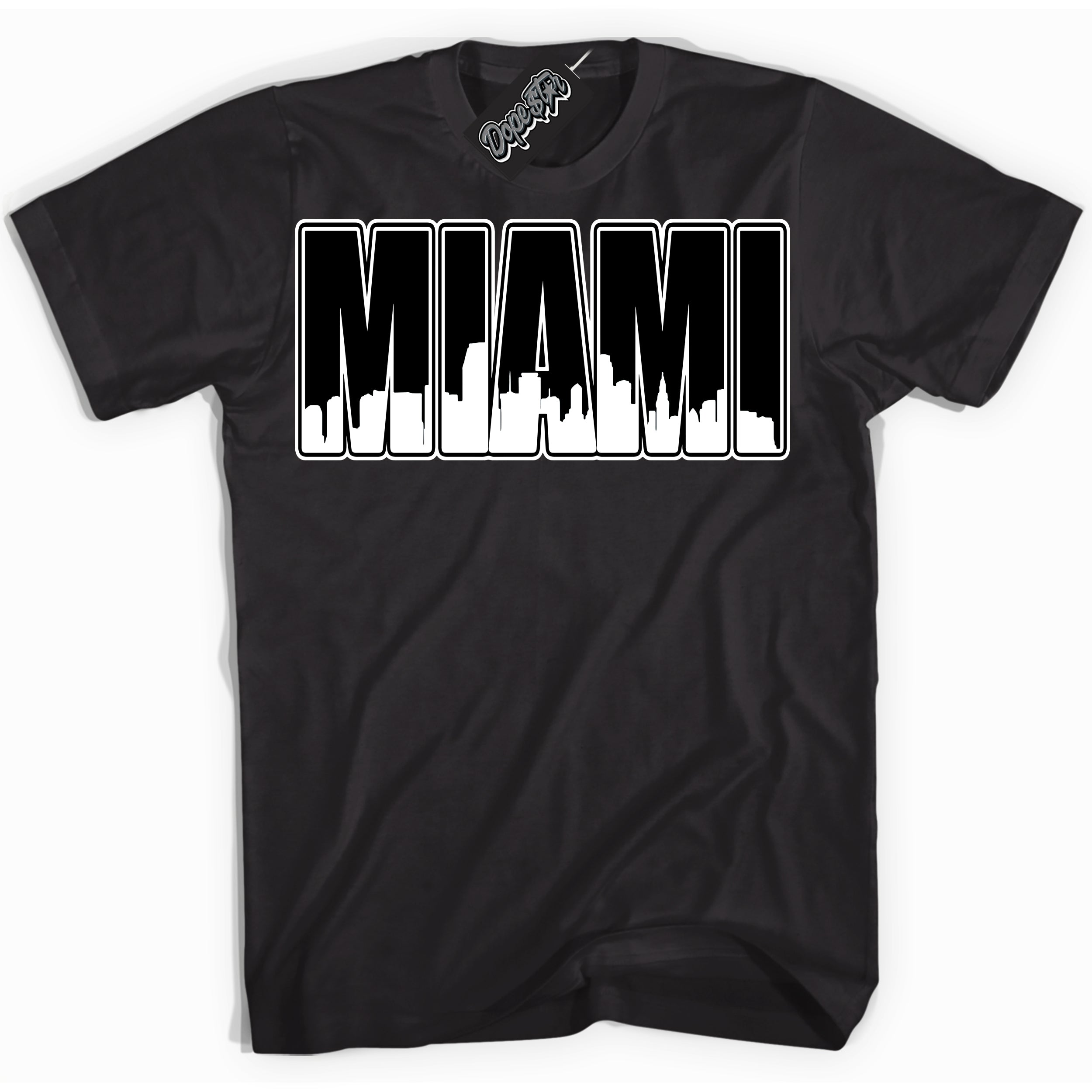 Cool Black Shirt with “Miami” design that perfectly matches Suede Panda Dunk.