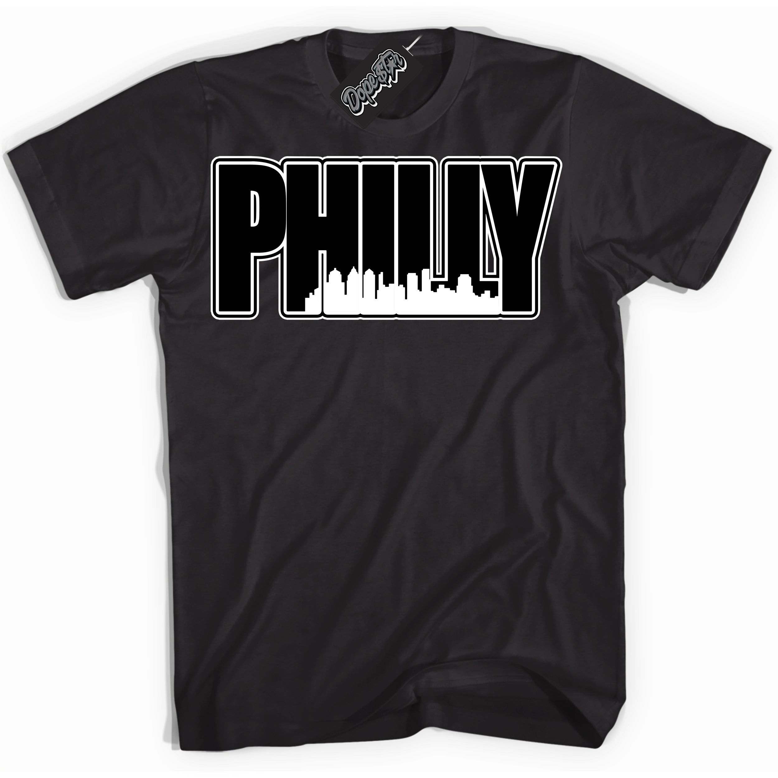 Cool Black Shirt with “Philly” design that perfectly matches Suede Panda Dunk.