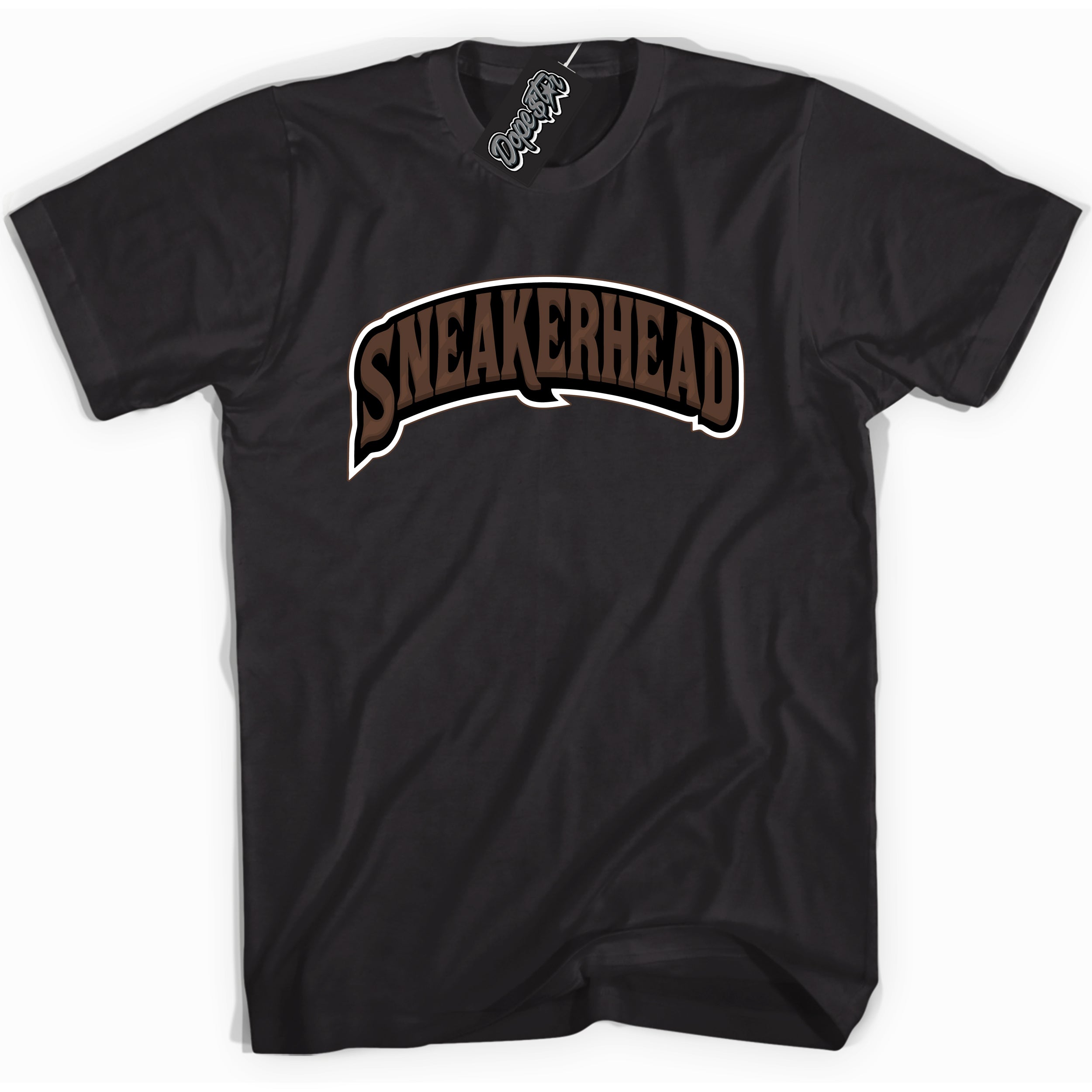 Cool Black graphic tee with “ Sneakerhead ” design, that perfectly matches Palomino 1s sneakers 