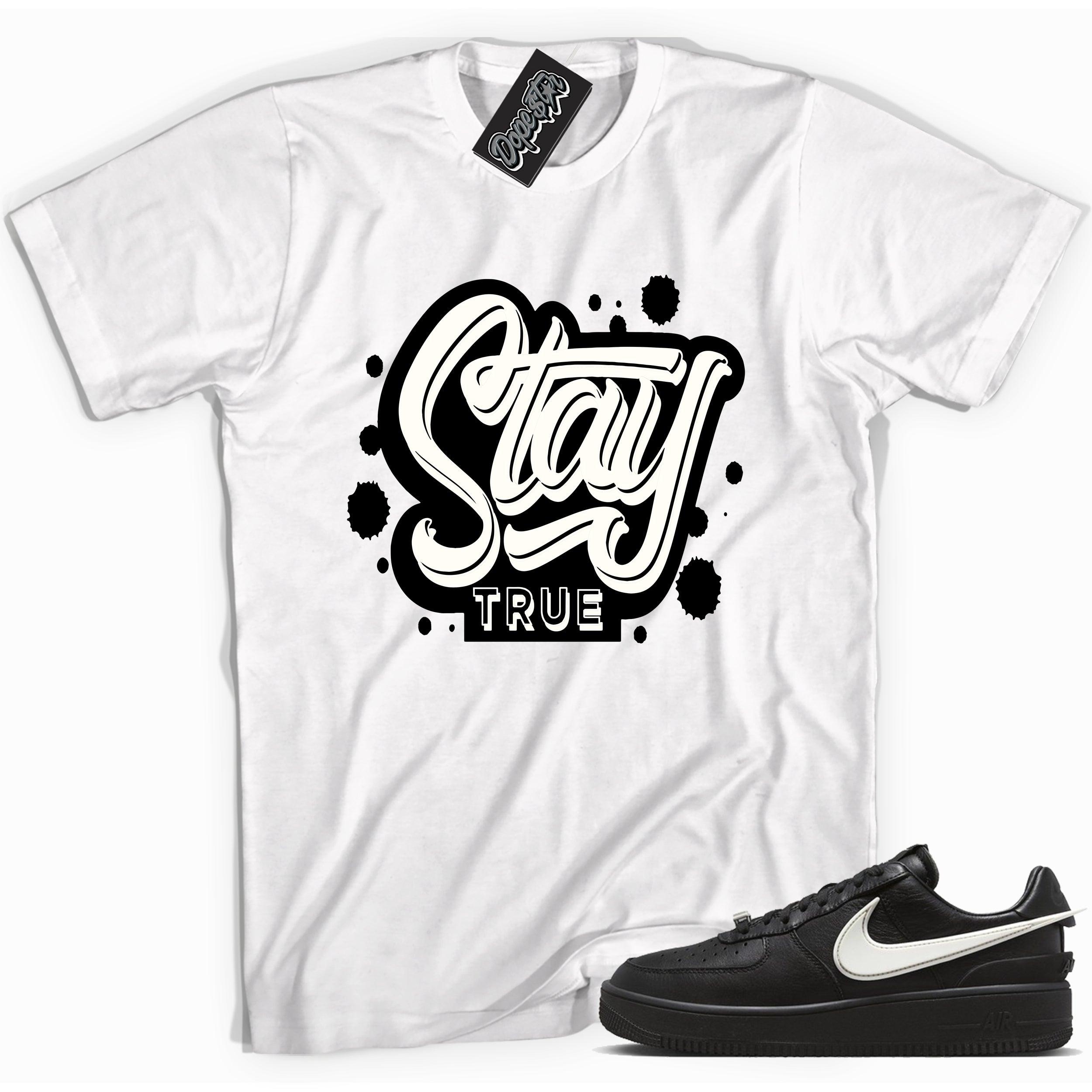 Cool white graphic tee with 'stay true' print, that perfectly matches Nike Air Force 1 Low SP Ambush Phantom sneakers.