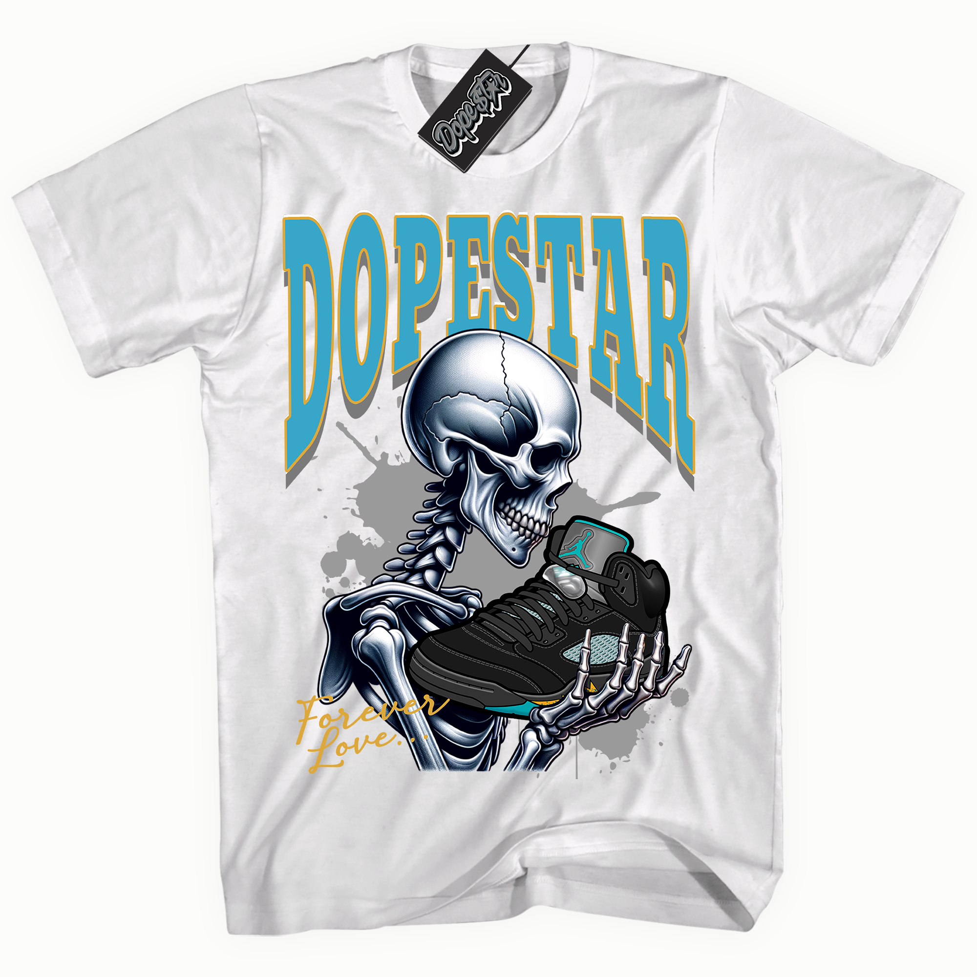 Cool White graphic tee with “ Forever Love ” print, that perfectly matches AQUA 5s sneakers 